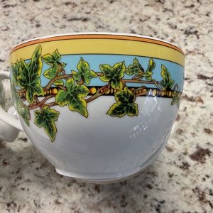 Versace jumbo coffee cups